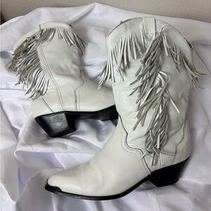 Vintage leathered fringe cow girl boots